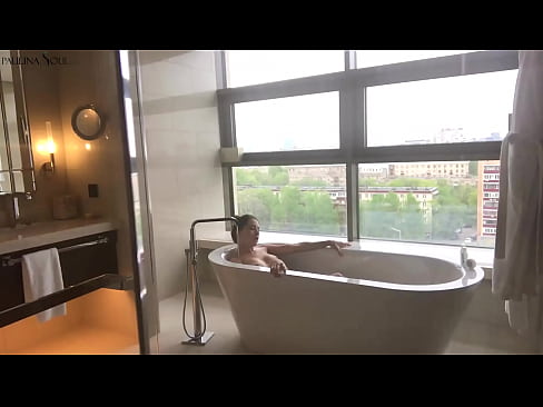 ❤️ Geweldige babe wat passievol haar poesie in die badkamer afruk ❤️ Fok op af.courseclass.ru ﹏
